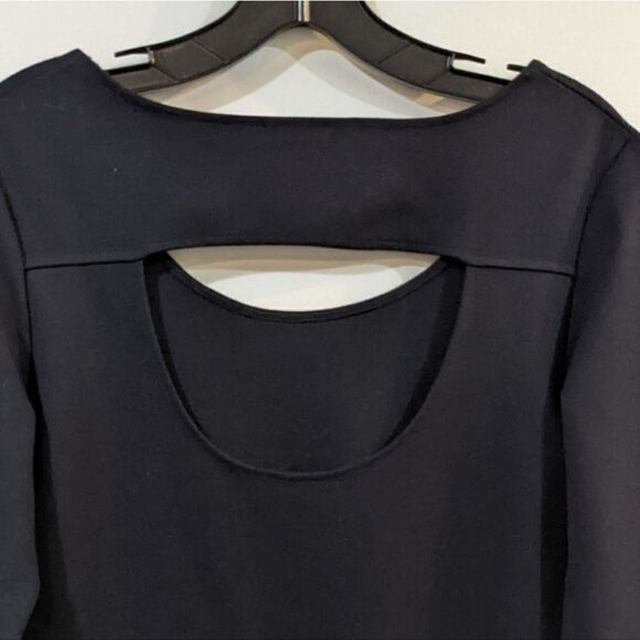 Club monaco | Navy Shift Dress with Cutout - Picture 4 of 6